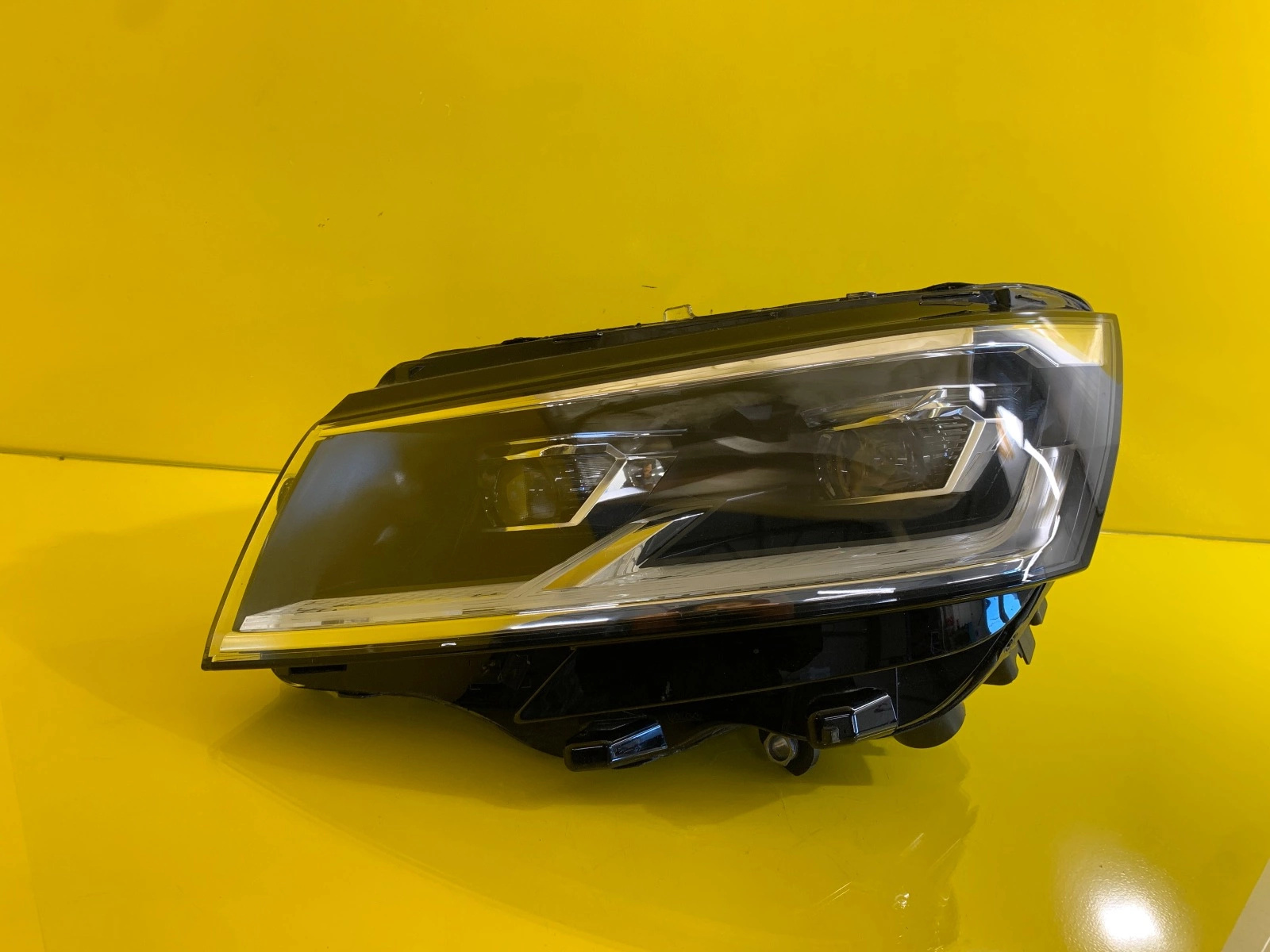 Far stânga Full LED Facelift OEM 21633