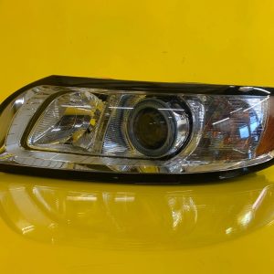 Far stânga Xenon  Facelift 2007-2012 OEM 21637