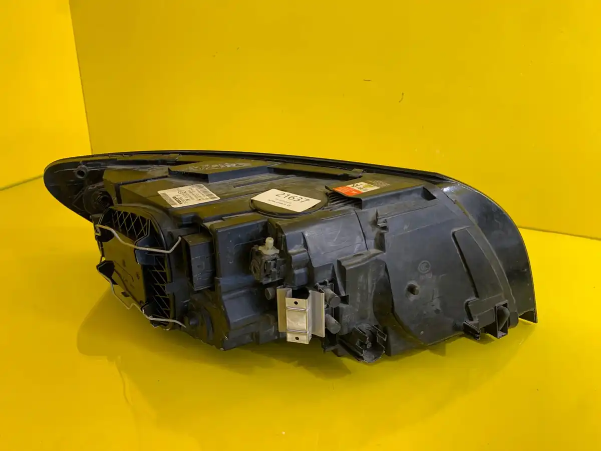 Far Volvo S40 V50 Lift 07 Xenon
