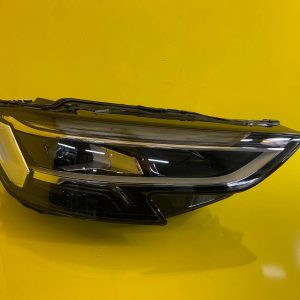Far dreapta Full LED  Facelift OEM 21774