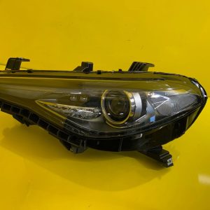 Far stânga Bi-Xenon OEM 21810