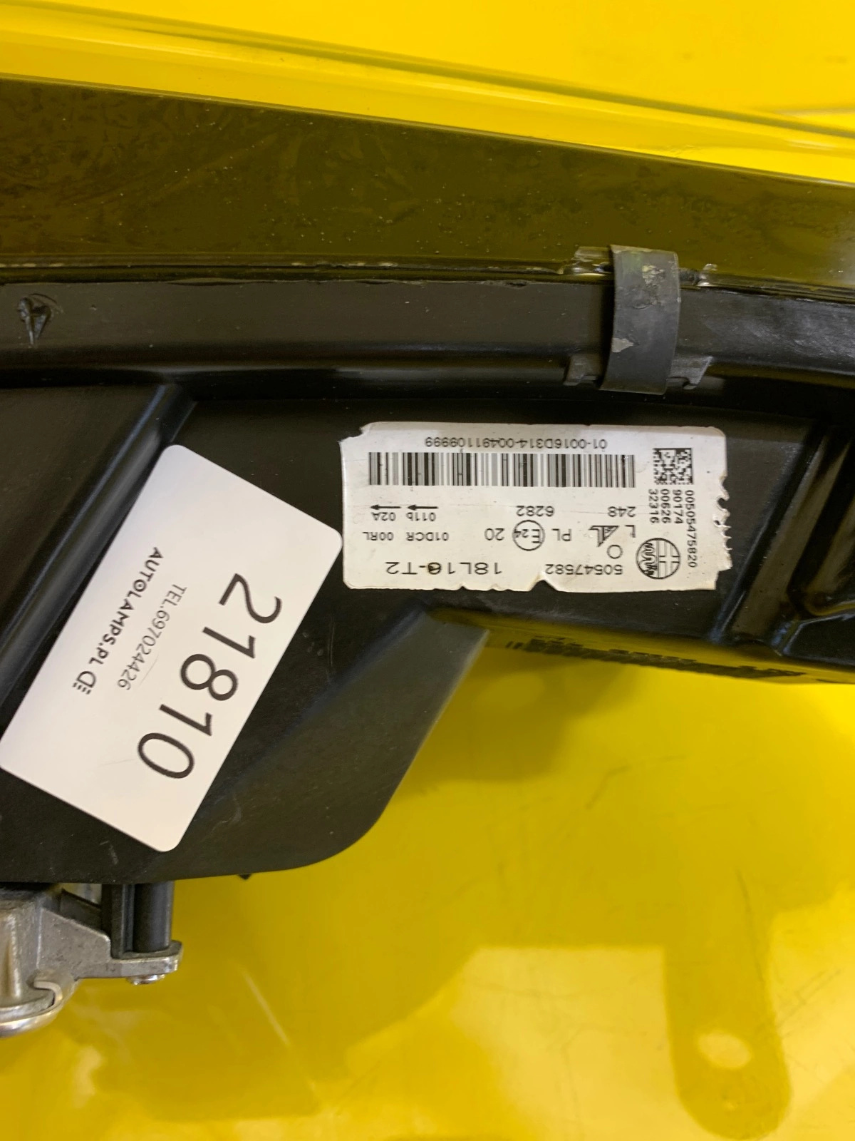 Far stânga Bi-Xenon OEM 21810 - Image 2