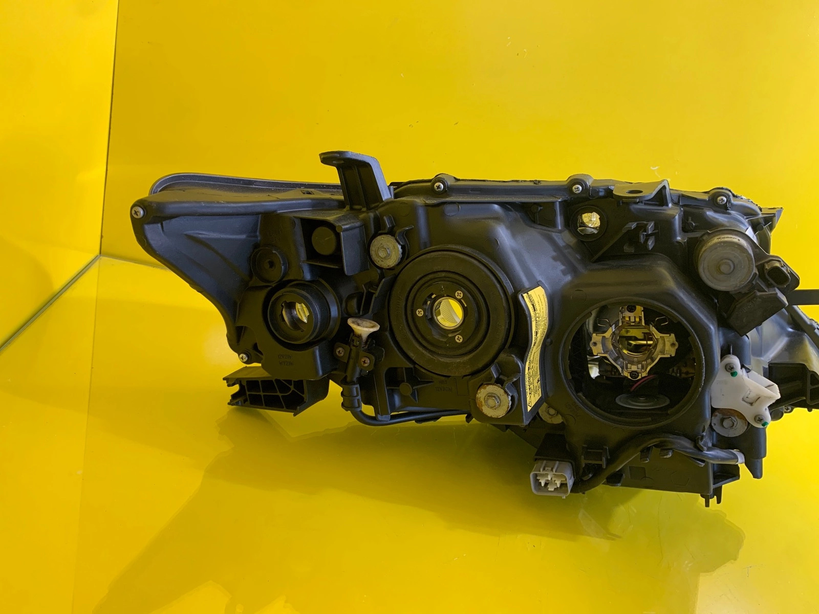 Far Lexus Rx450h Rx Xenon - Image 5