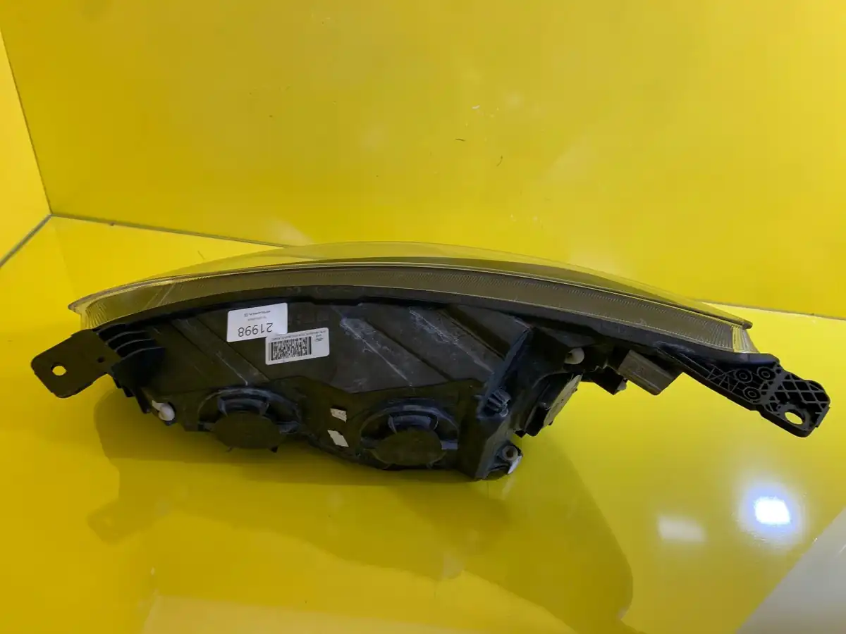 Far Dreapta Ford Focus MK4 LED