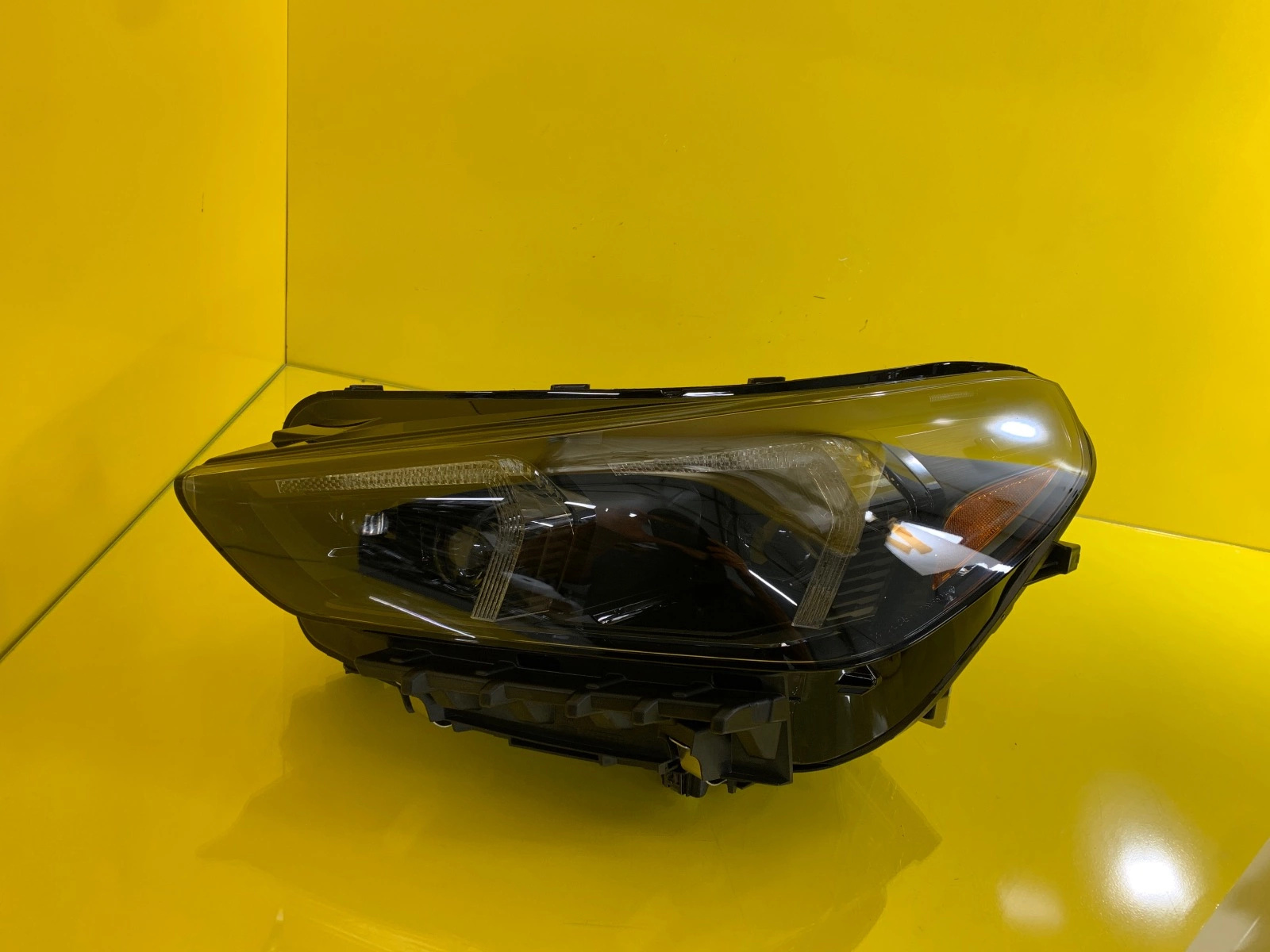 Far stânga LED BMW X1 U11 OEM 5A5BD63-02