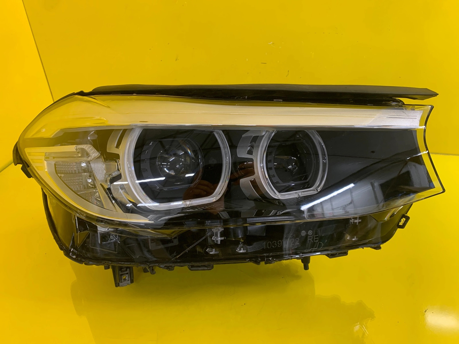 Far dreapta LED BMW Seria 6 G32 OEM 7496434-02