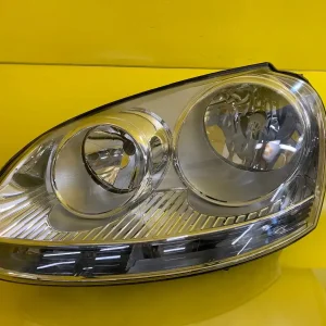 Far Stanga Volkswagen Golf 1Kp