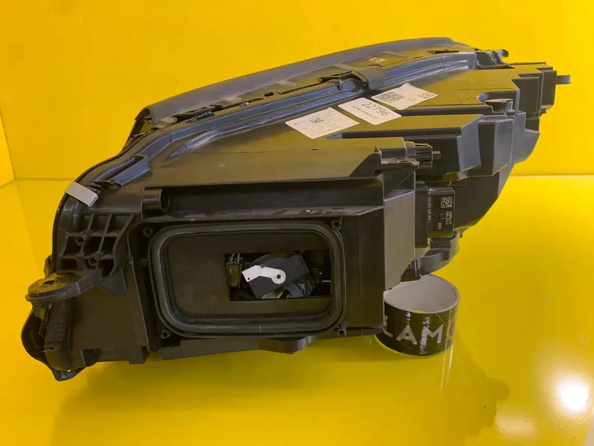 Far Dreapta Mercedes Klasa W222 Lift Multibeam