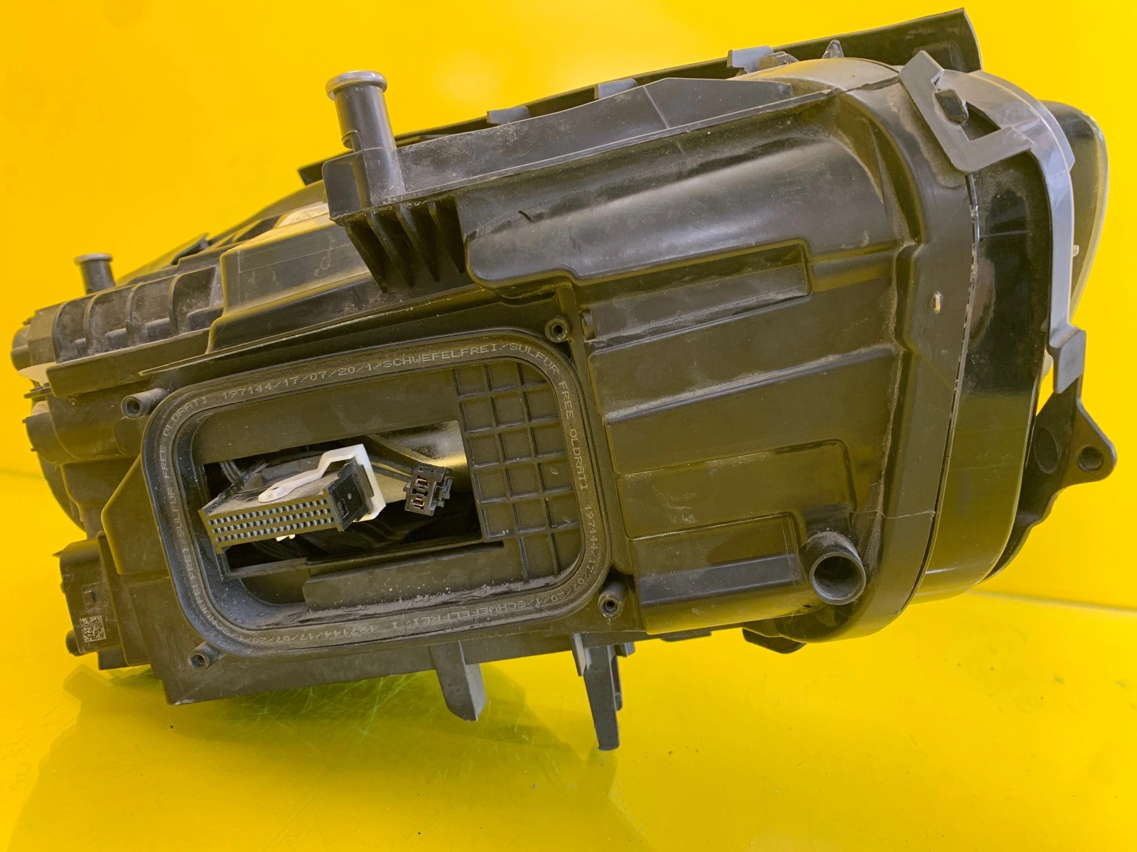 Far Mercedes B-Class W247 Multibeam LED - Image 4