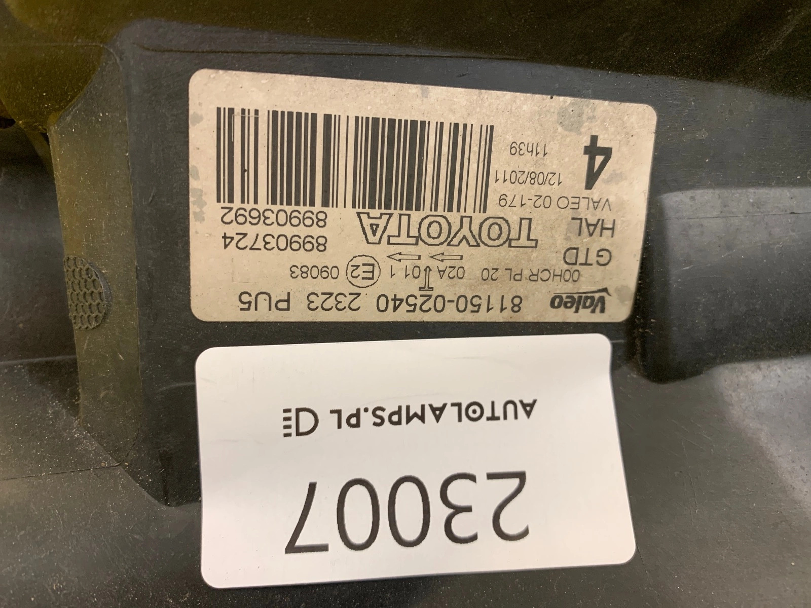 Far Toyota Auris I Lift 09 - Image 2