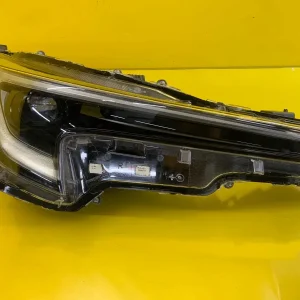 Far Dreapta Toyota Corolla E21 Lift Hb