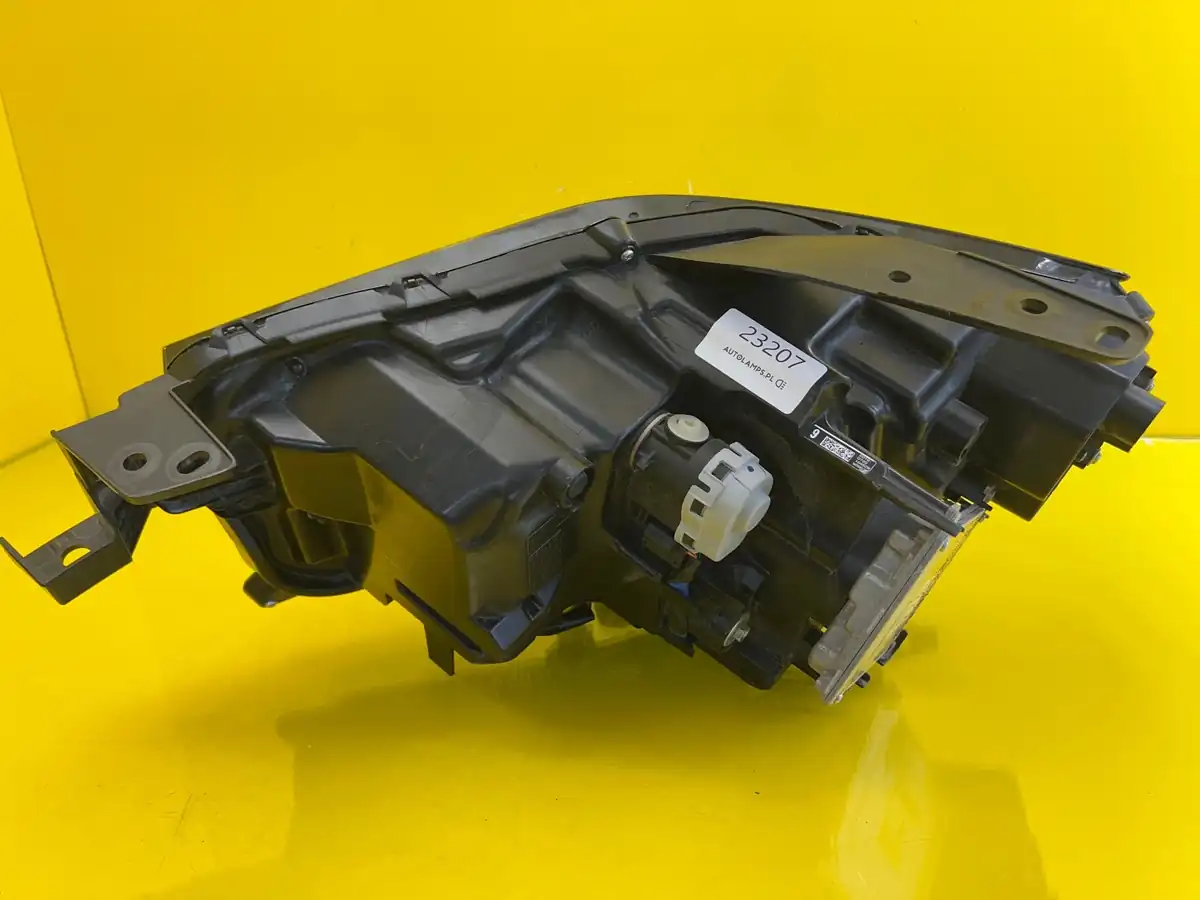 Far Dreapta Mazda Cx Cx30 Full LED
