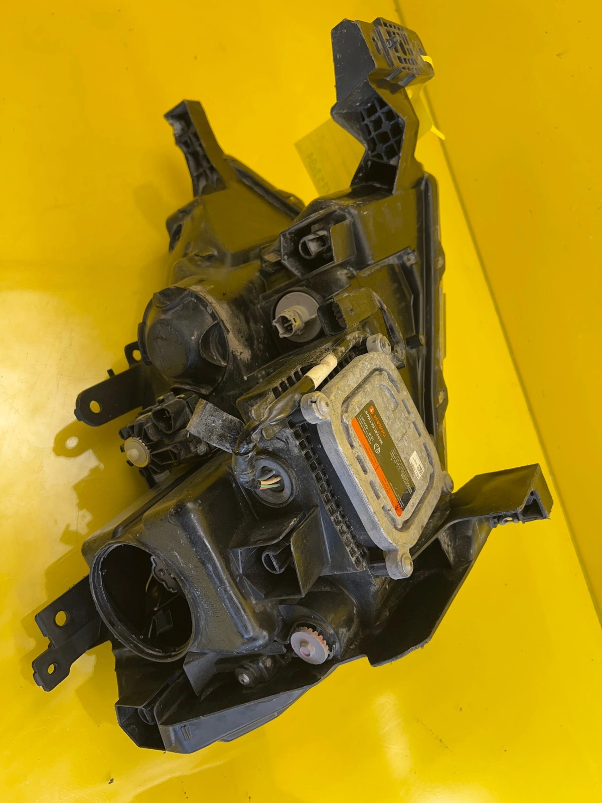 Far Ford Ranger Raptor Xenon - Image 5