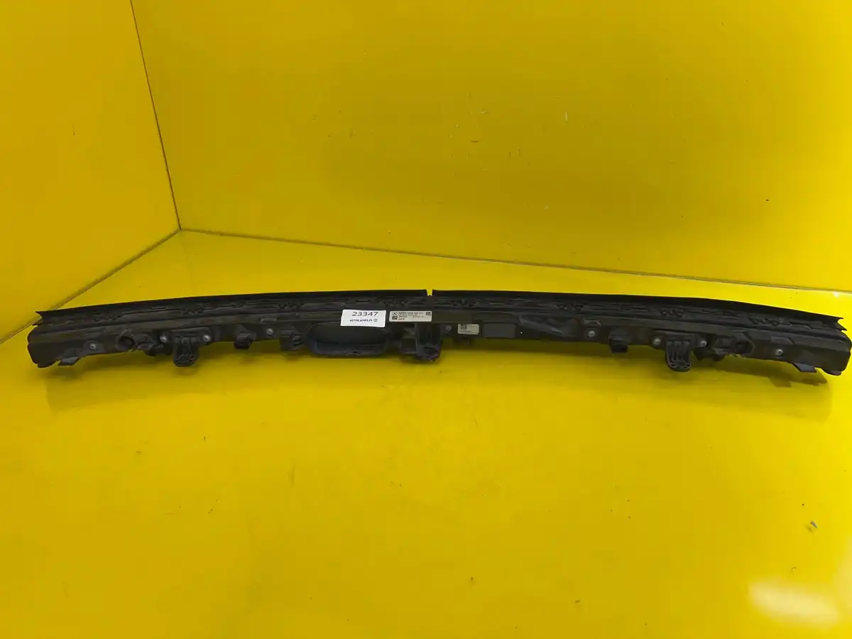 Far Mercedes EQC 293 LED