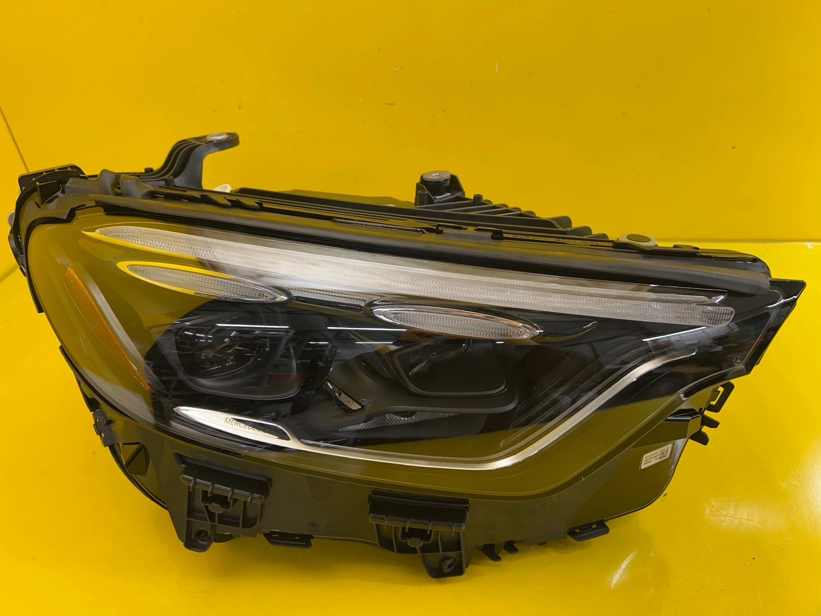 Far dreapta Full LED OEM 23363