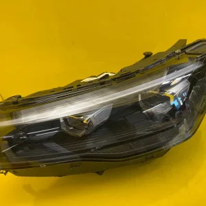 Far VW Tiguan III Full LED