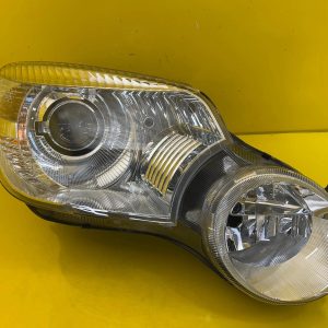 Far dreapta Xenon OEM 23547