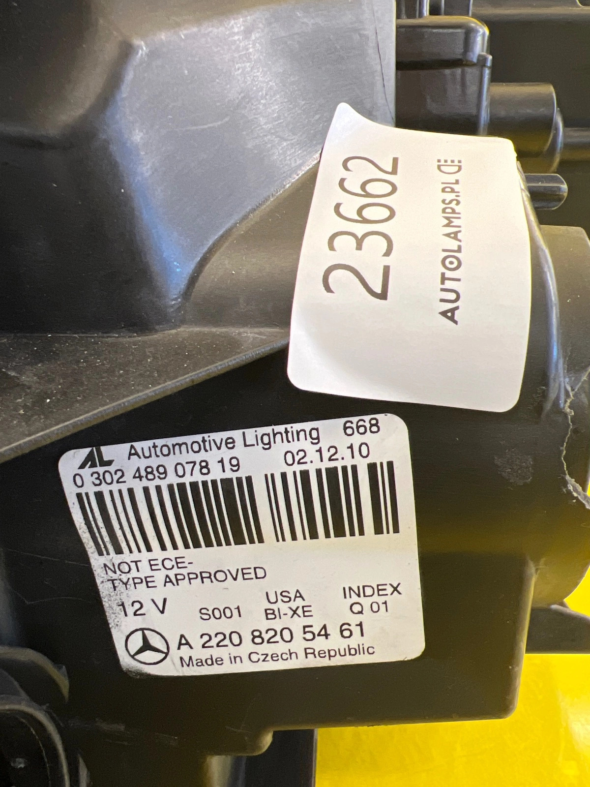 Far dreapta Bi-Xenon Facelift OEM 23662 - Image 2