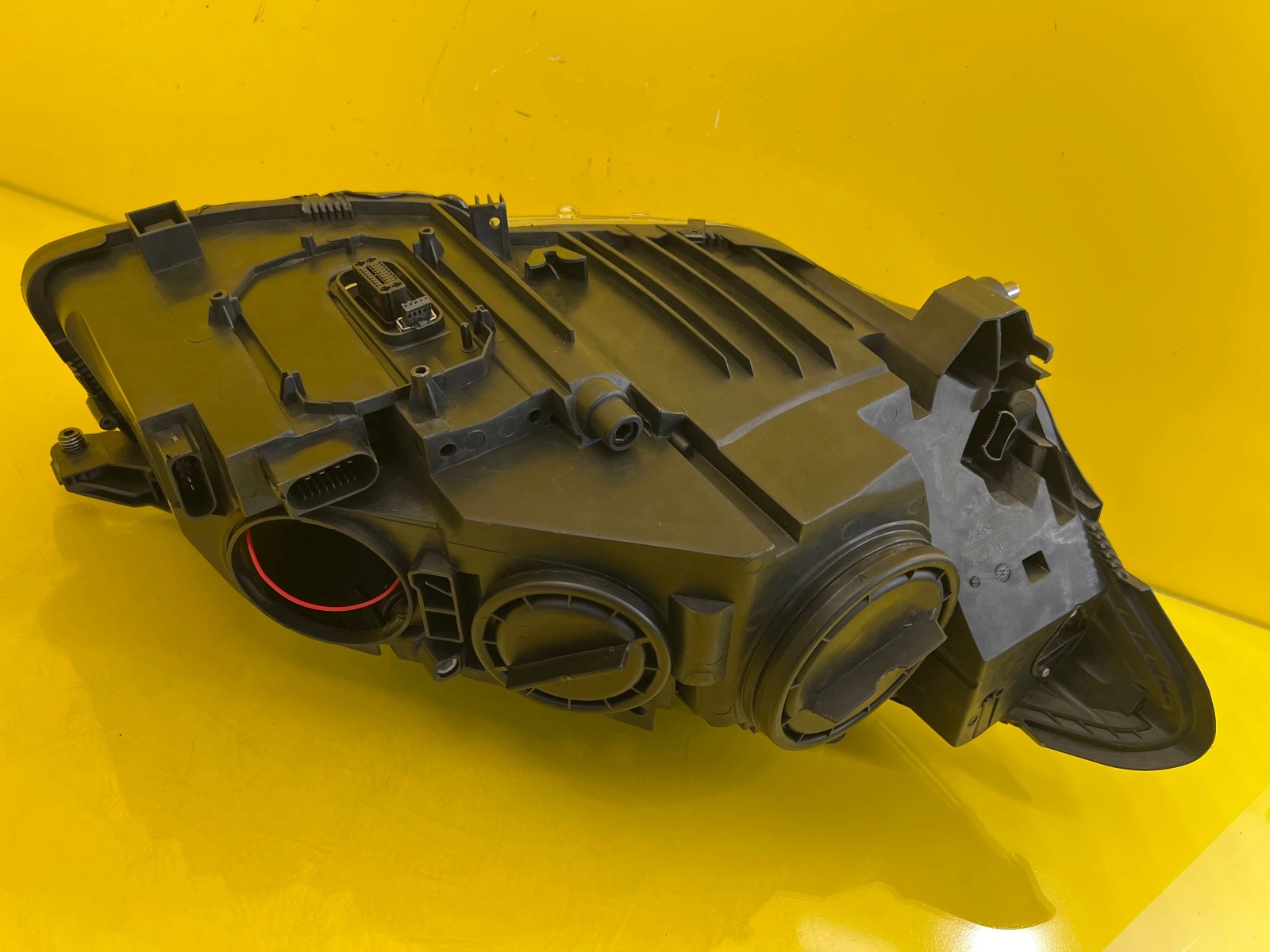 Far stânga Xenon OEM 23745 - Image 5