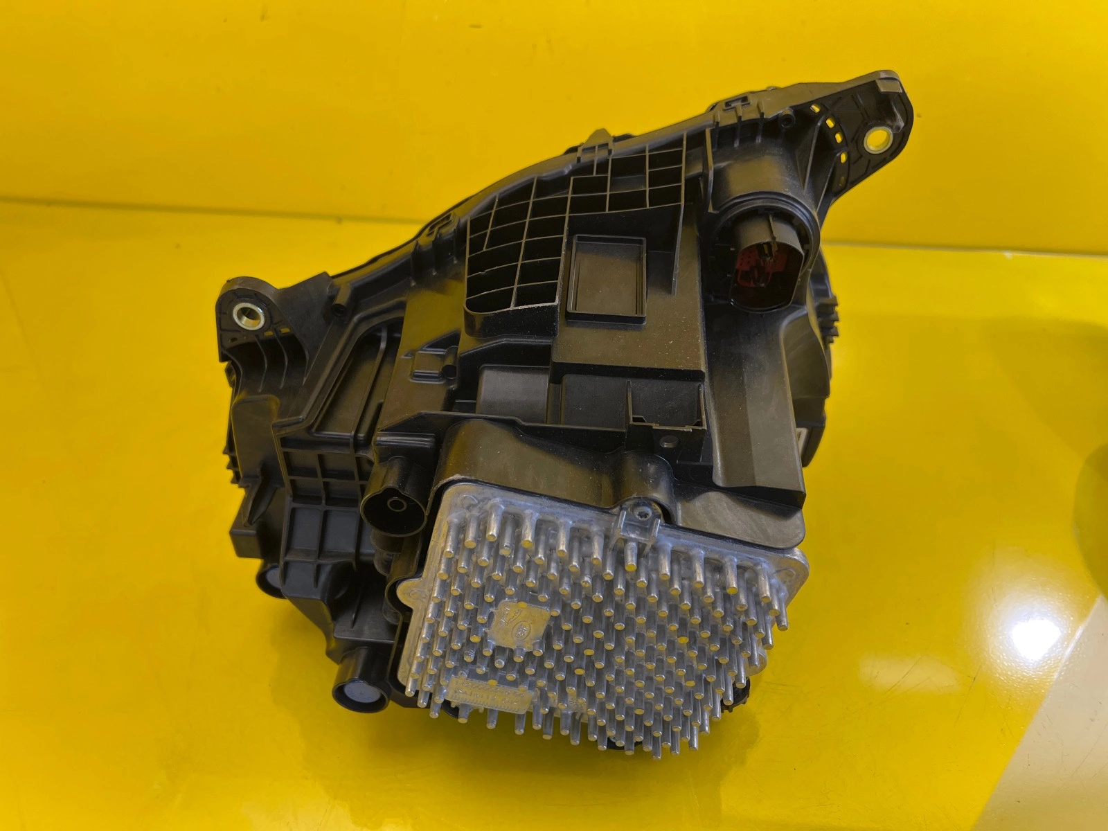 Far Dreapta Land Rover Defender 2 LED - Image 5