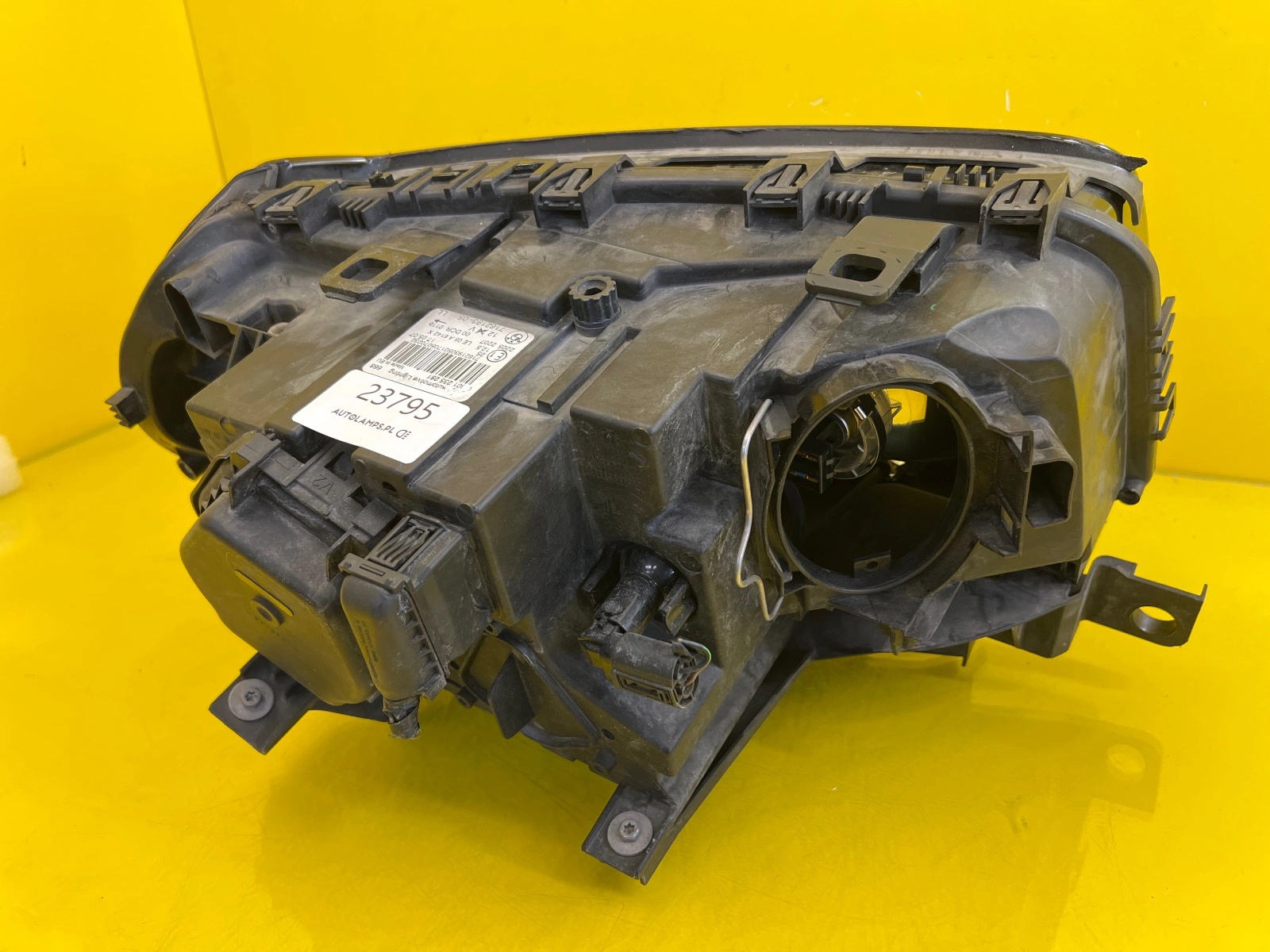 Far stânga Bi-Xenon Direcțional Dynamic BMW X3 E83 OEM 23795 - Image 4