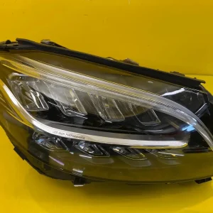 Far Dreapta Mercedes Klasa W205 Lift