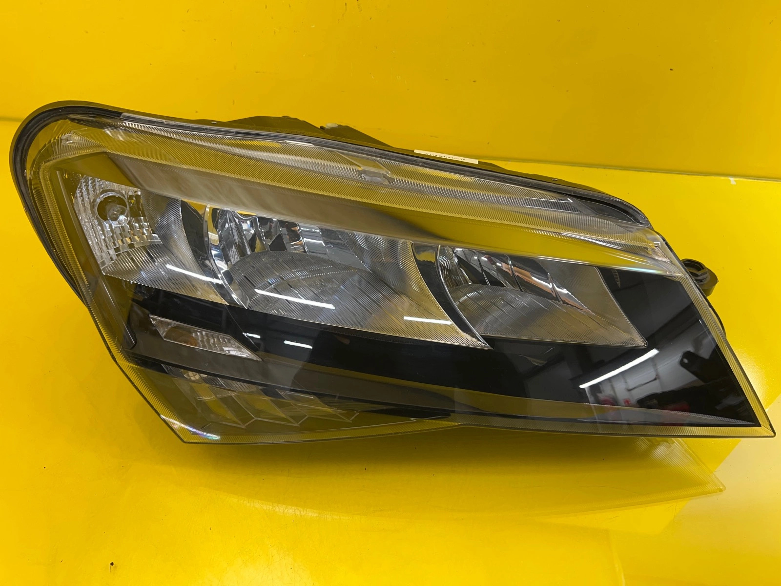 Far Dreapta Skoda Superb Iii 3V 3V