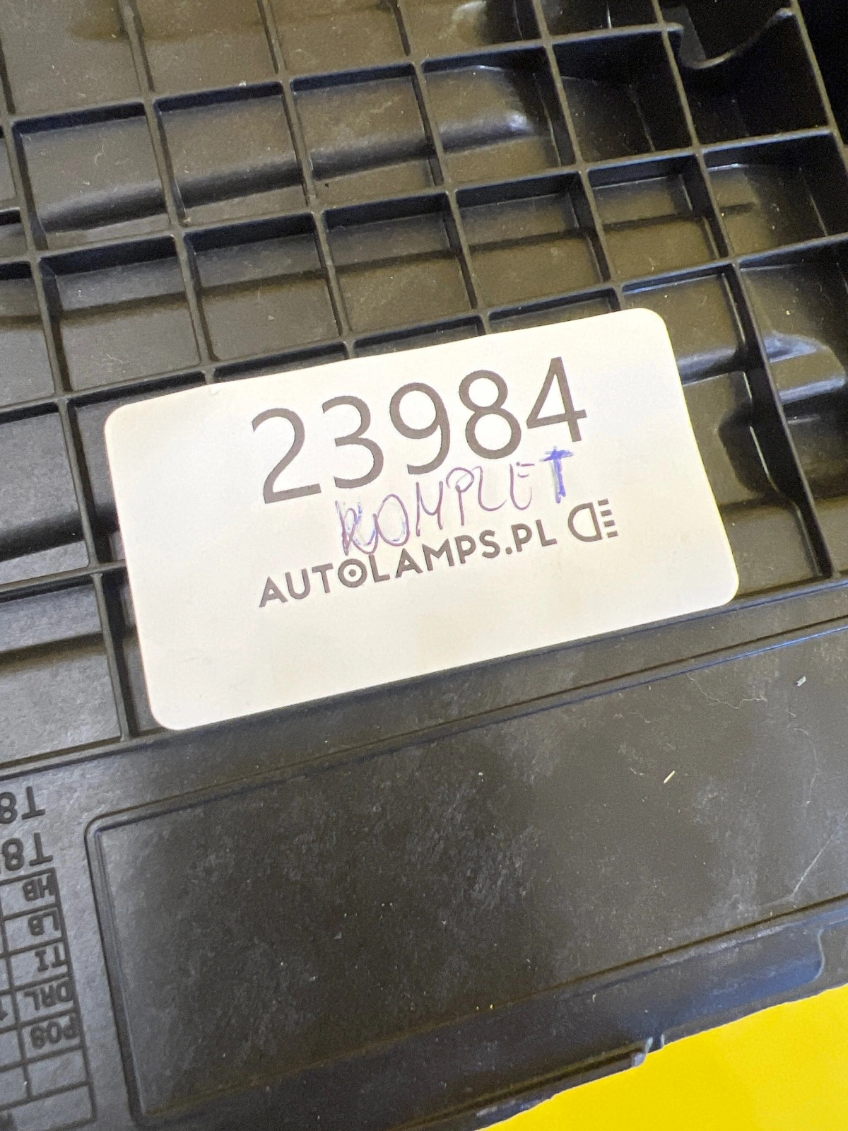 Far Land Rover Defender 2 L663 20 Full LED - Image 3