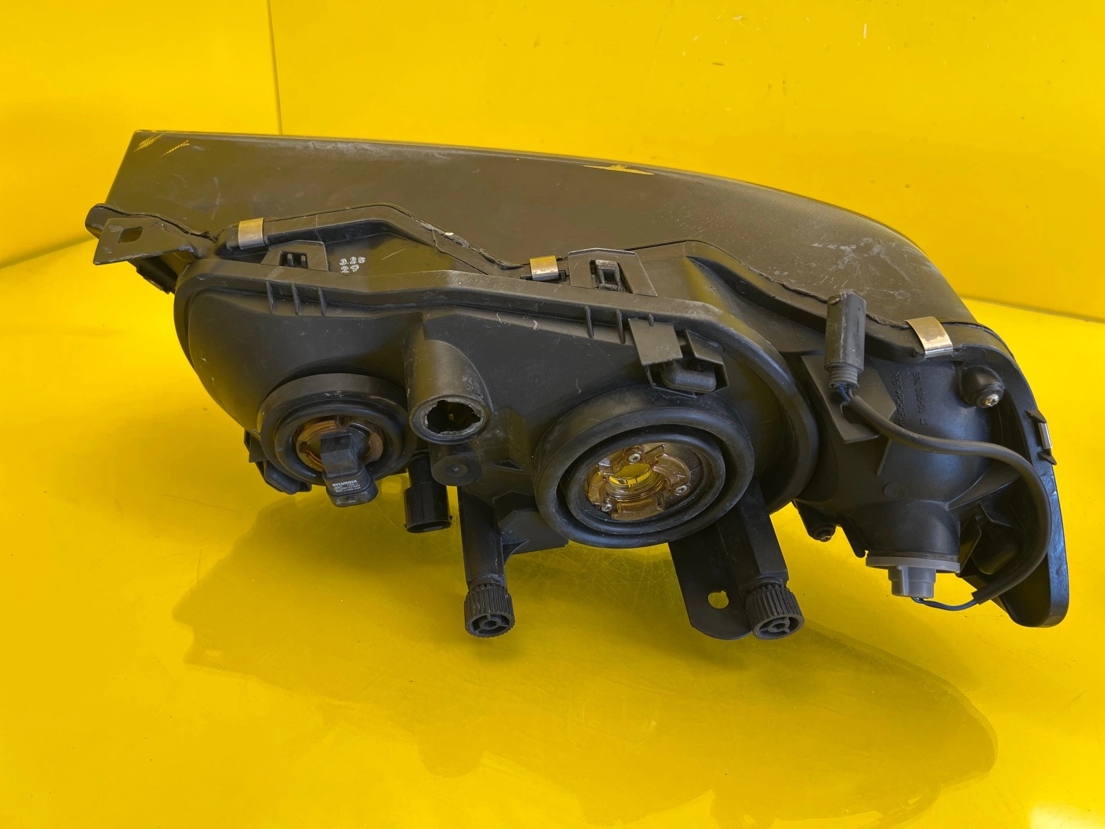 Far stânga E36 OEM 24007 - Image 4