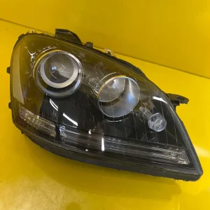 Far Dreapta Mercedes Ml W164
