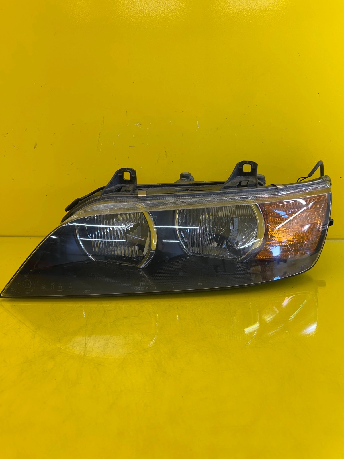 Far stânga E36 OEM 24013