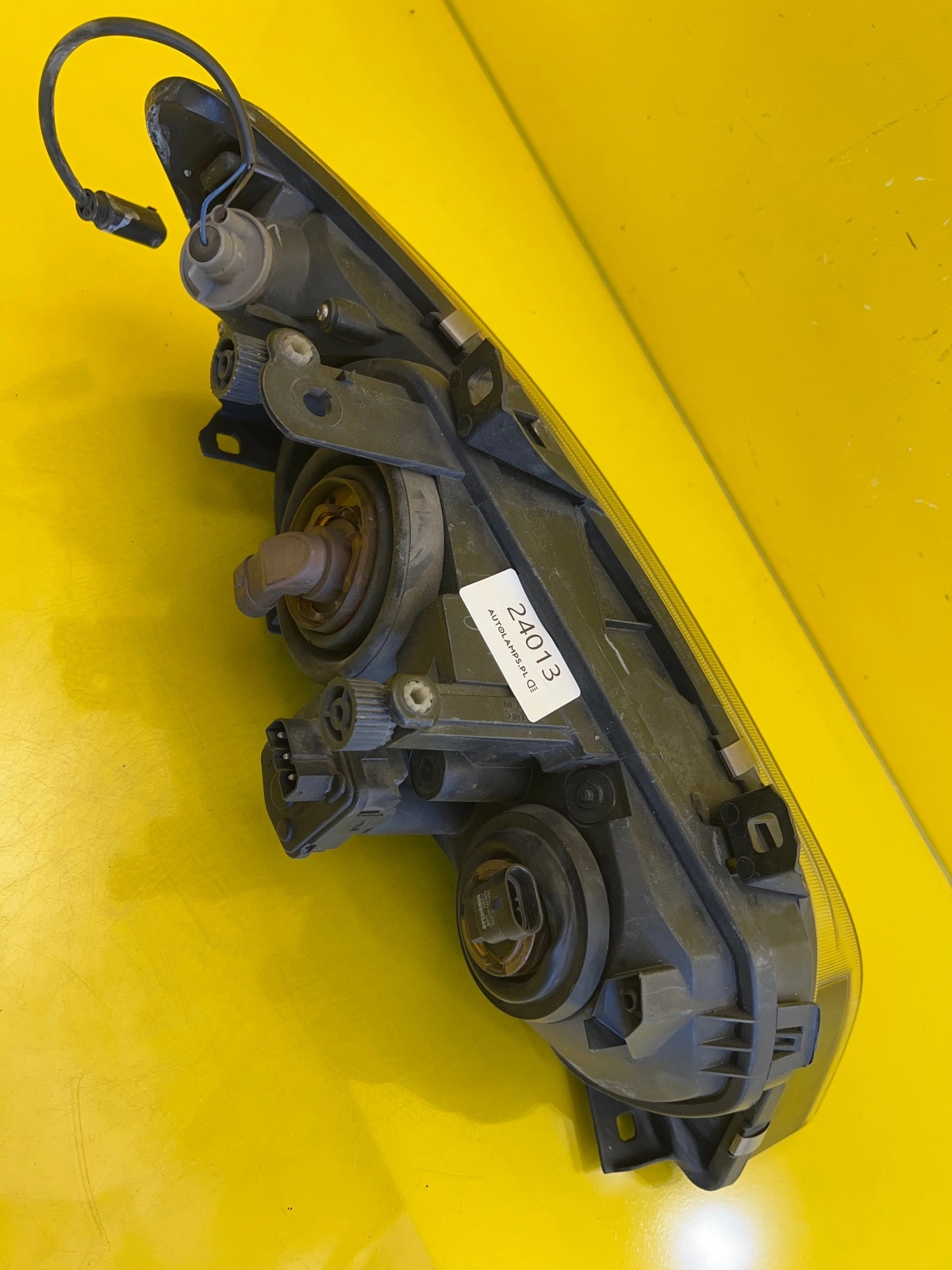 Far stânga E36 OEM 24013 - Image 3