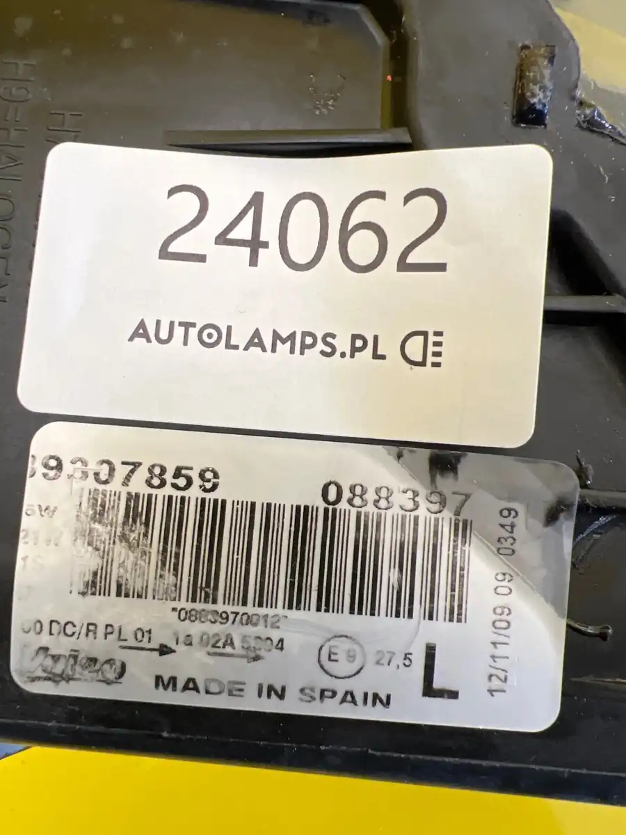 Far VW Touareg 1 7L6 02 Xenon