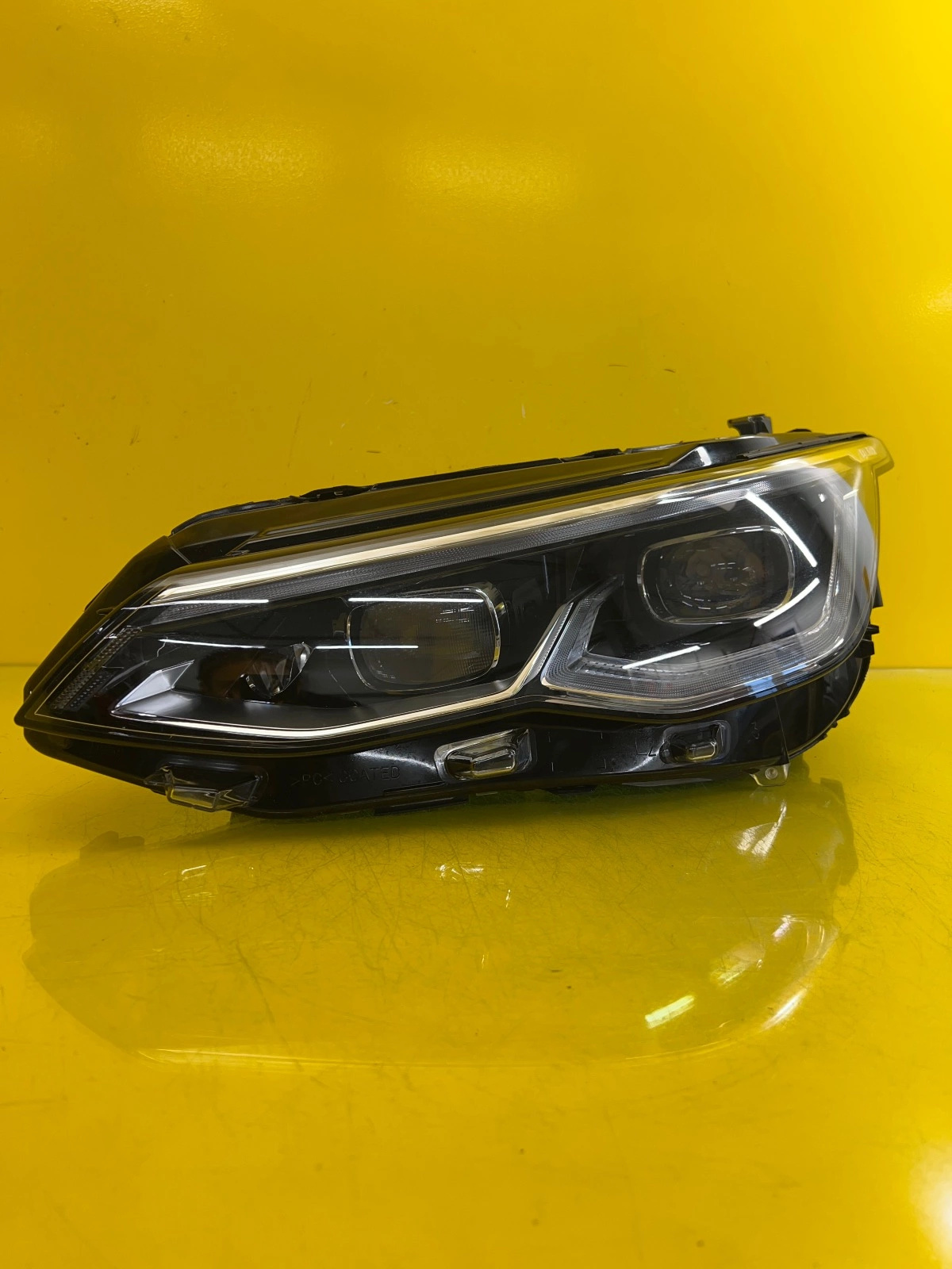 Far VW Golf 8 VIII Full LED