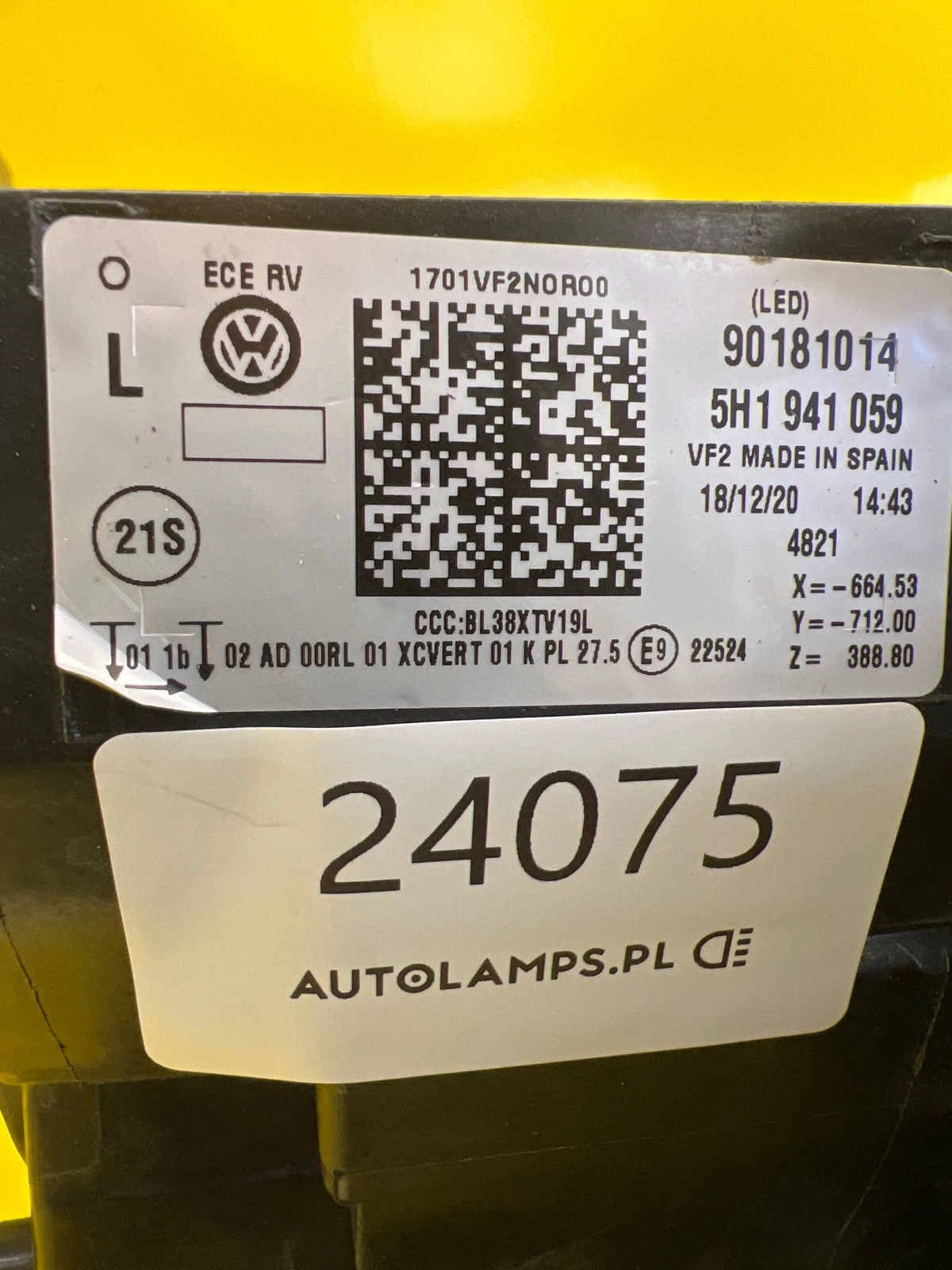 Far VW Golf 8 VIII Full LED - Image 2