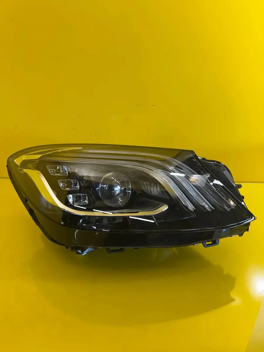 Far Dreapta Mercedes S 222 Lift Full LED