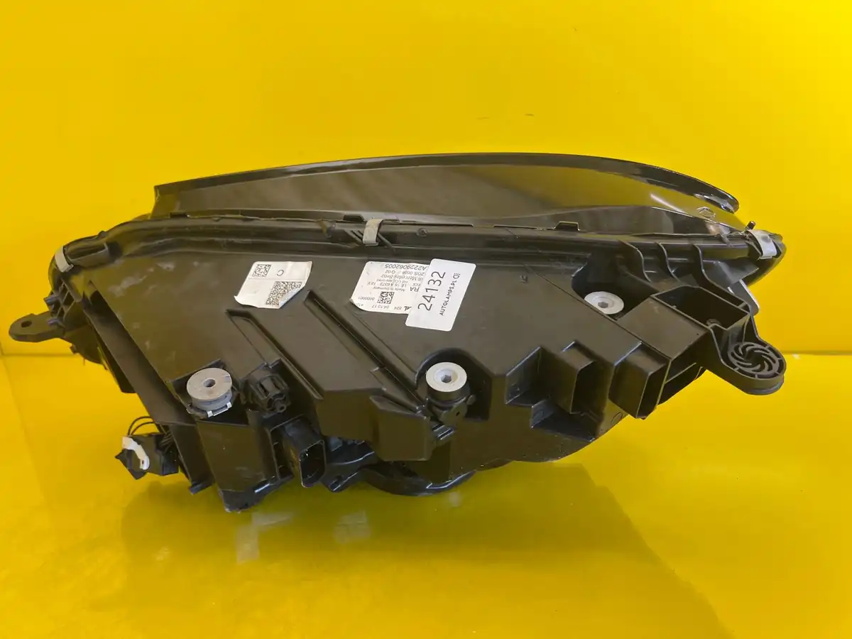 Far Dreapta Mercedes S 222 Lift Full LED
