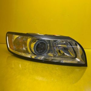Far dreapta Xenon  Facelift OEM 24141