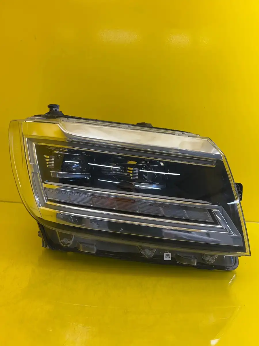 Far Dreapta Full LED Vw Crafter 2