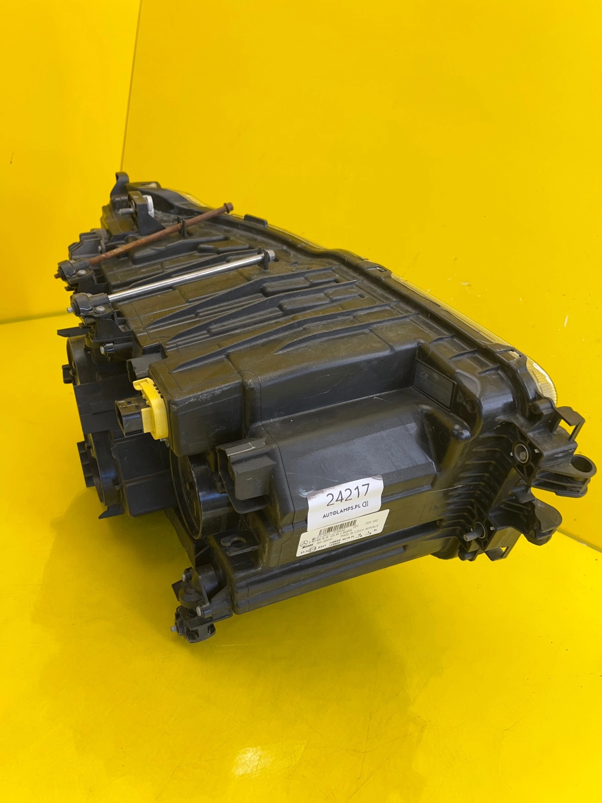 Far stânga LED OEM 24217 - Image 4