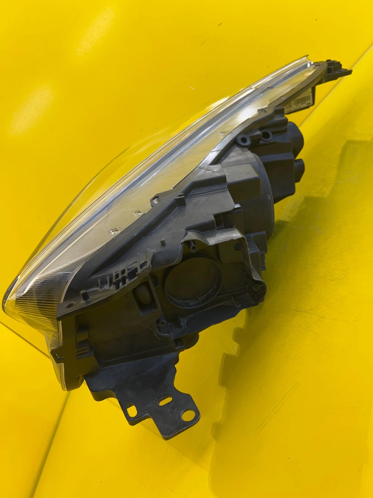 Far Dreapta Ford - Image 3