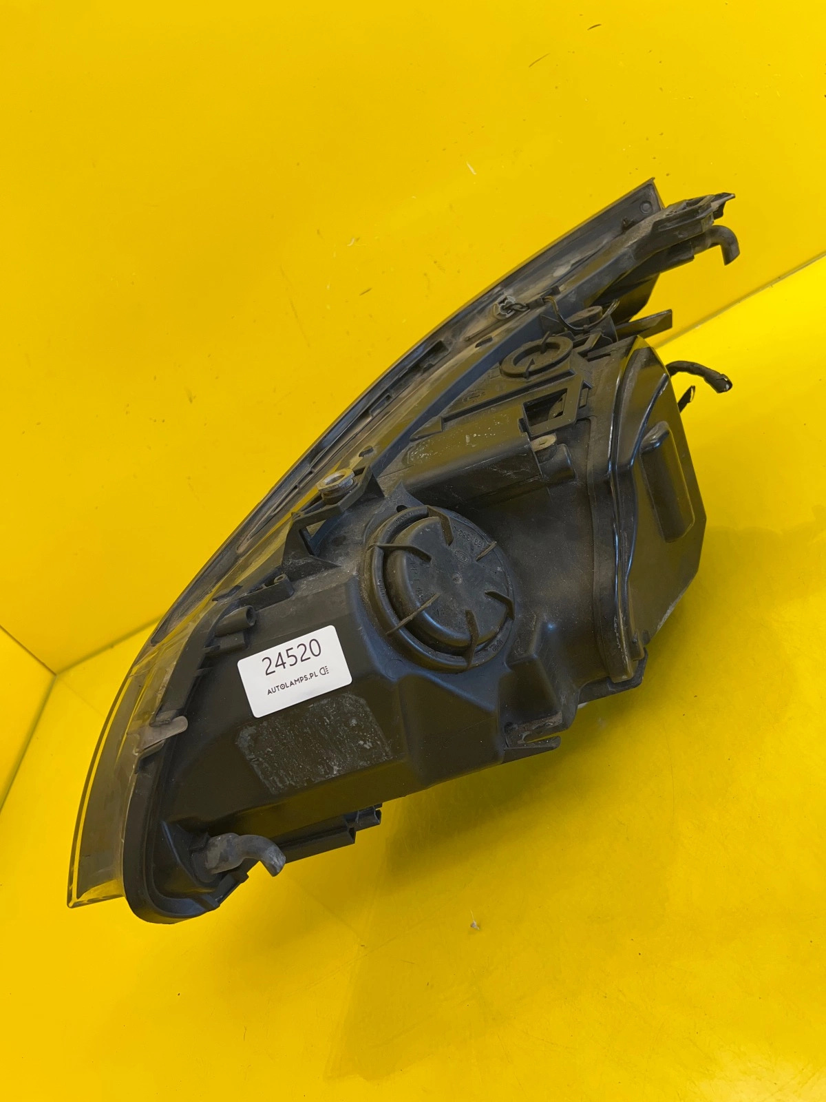 Far dreapta Xenon BMW Seria 5 E60 2003-2007 OEM 7044672-05 - Image 4