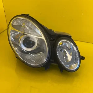 Far Dreapta Mercedes W211 Bixenon