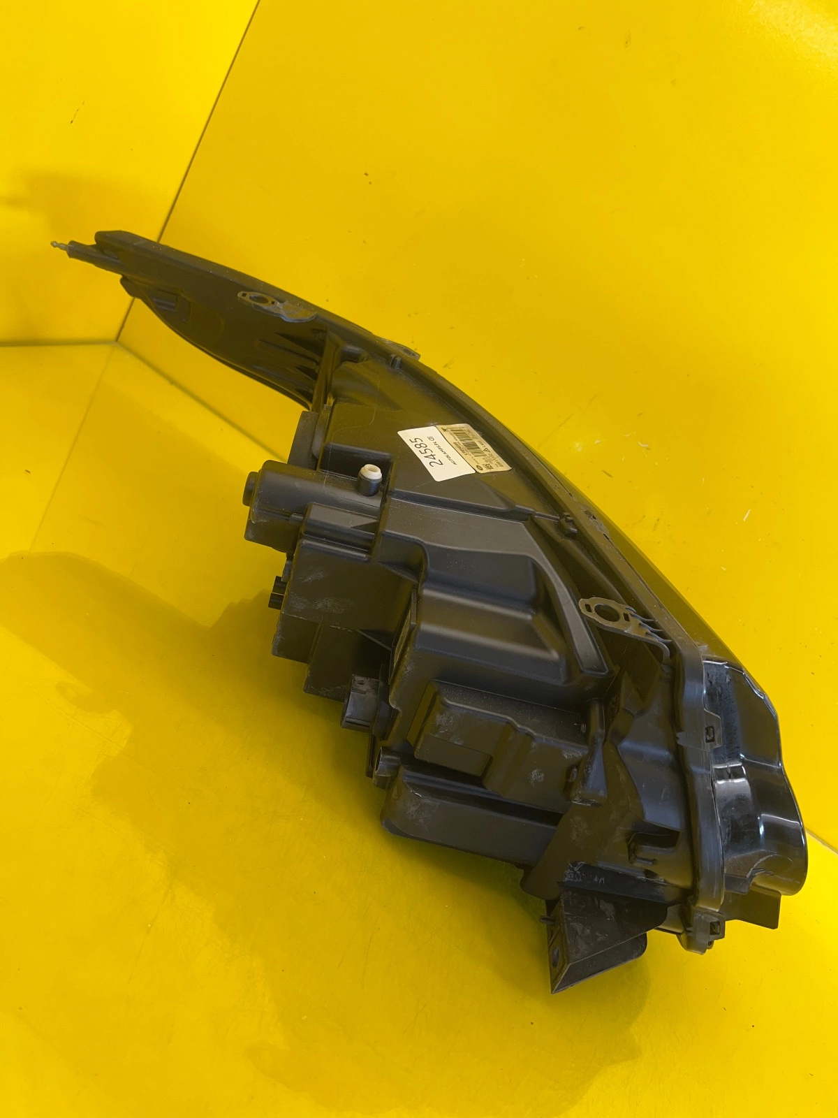 Far stânga Bi-Xenon OEM 24585 - Image 3