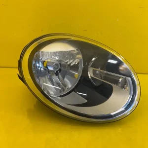 Far Dreapta Volkswagen Beetle 5C1 5Ca