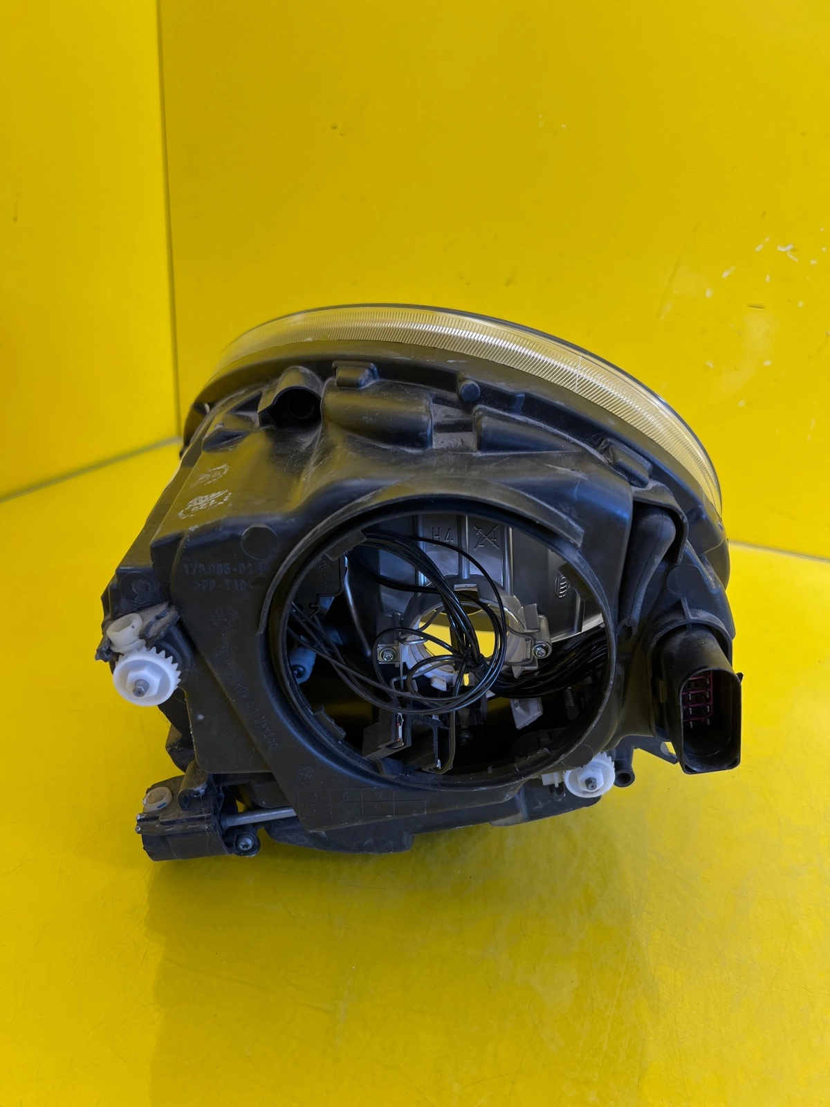 Far Dreapta Volkswagen Beetle 5C1 5Ca - Image 4
