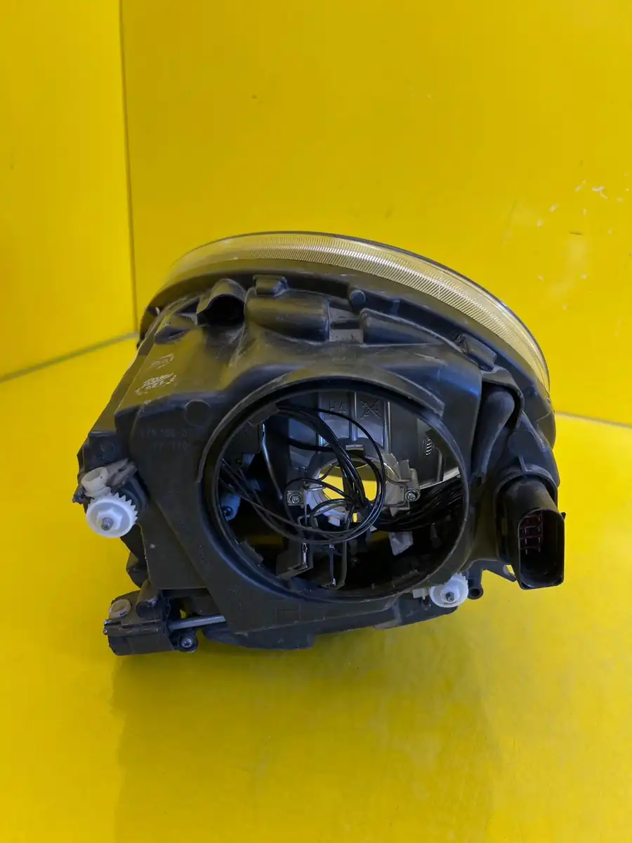 Far Dreapta Volkswagen Beetle 5C1 5Ca