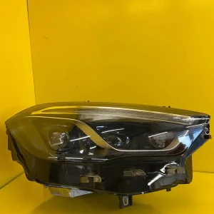 Far Dreapta Mercedes GLA W247 Full LED