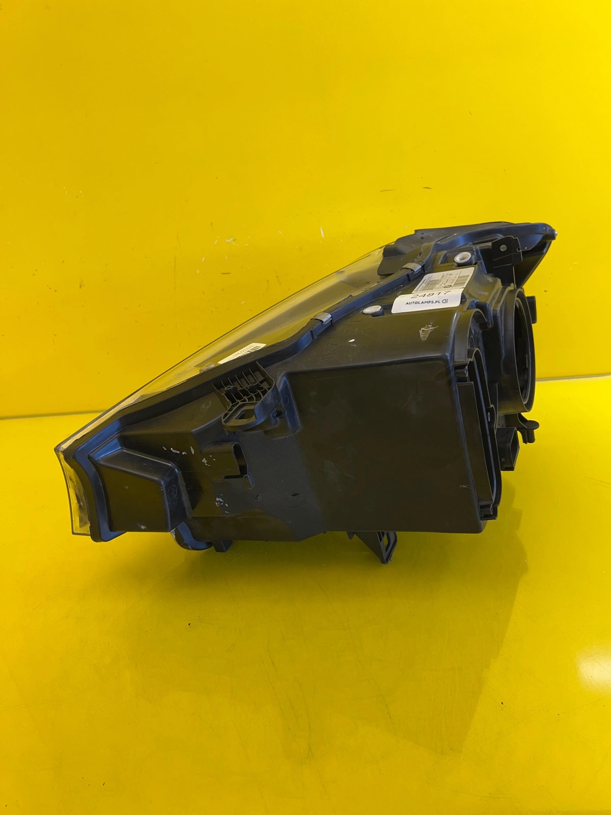Far dreapta Bi-Xenon BMW X3 F25 OEM 7400018-04 - Image 4