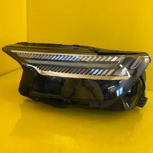 Far Audi Q4 E-Tron Full LED